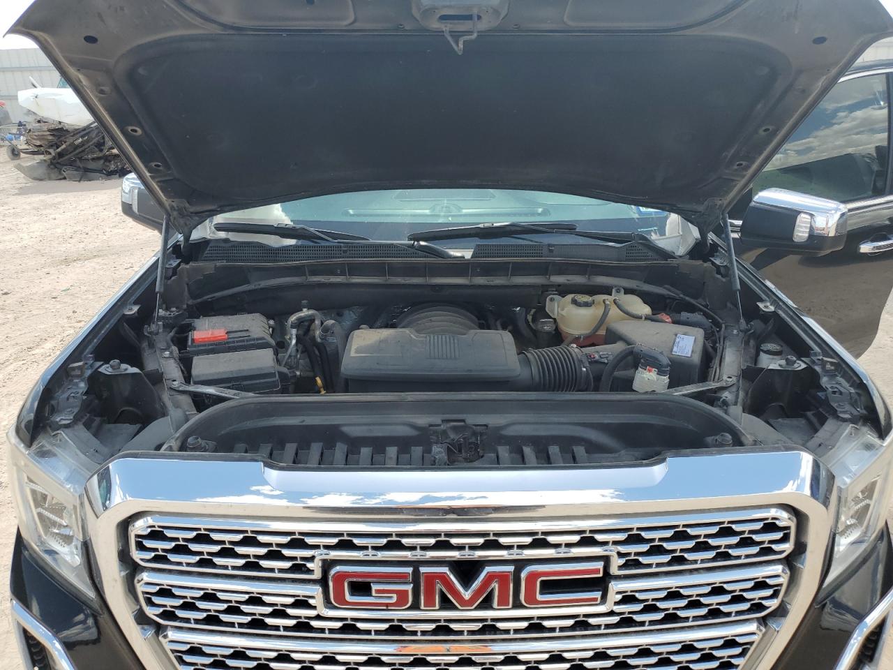 GMC SIERRA 2019 — 12