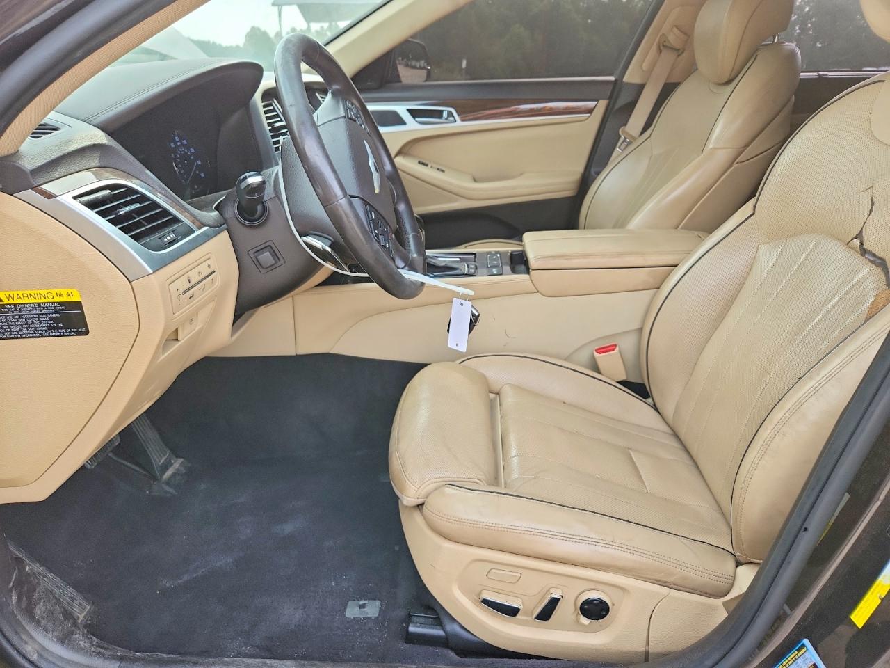 HYUNDAI GENESIS 2015 — 8