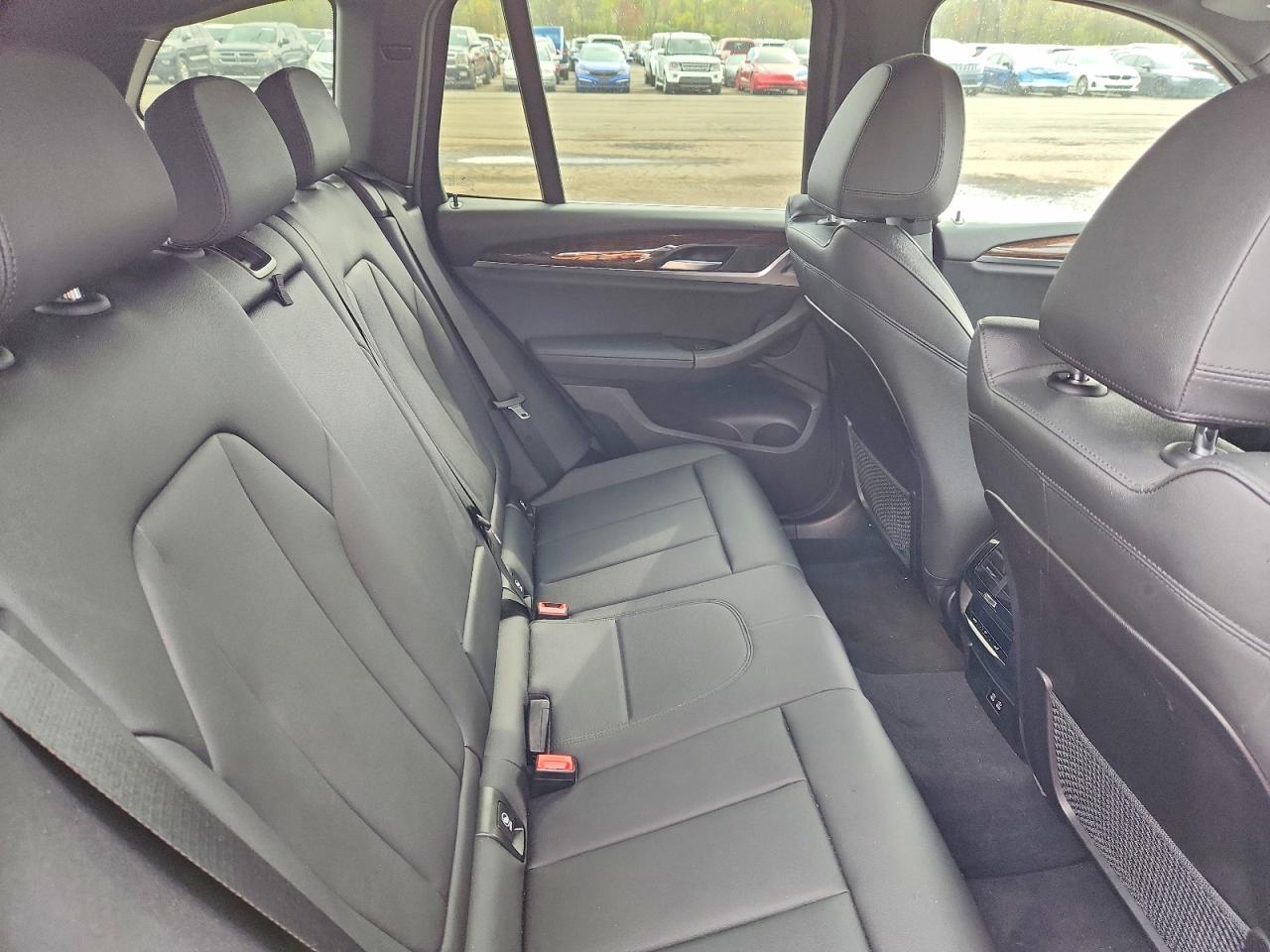 BMW X3 2021 — 12