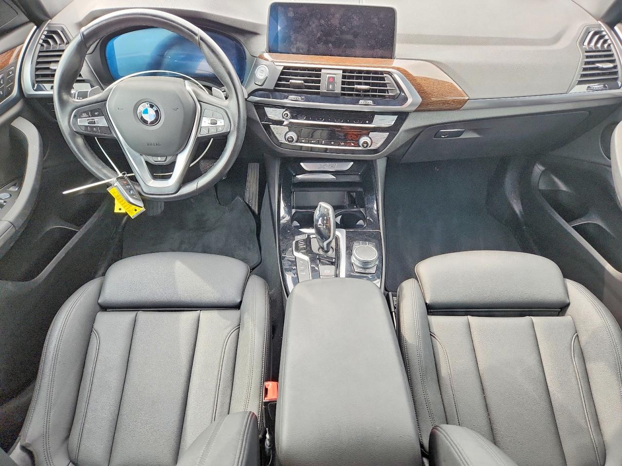 BMW X3 2021 — 9