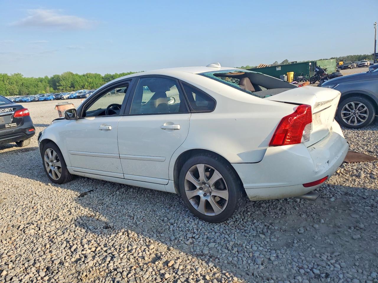 VOLVO S40 2011 — 3