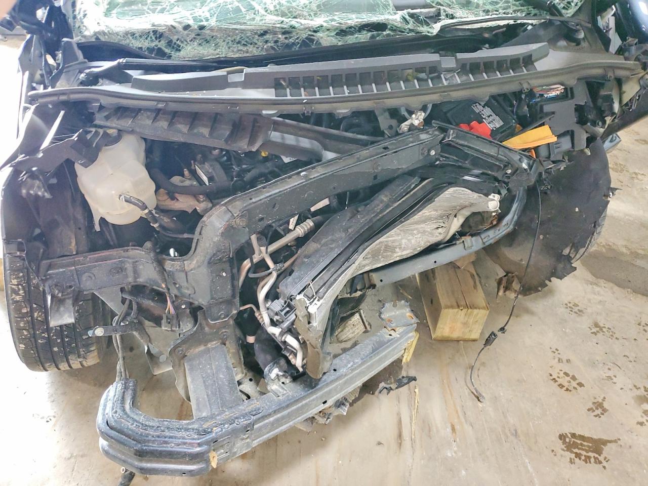 FORD EDGE 2024 — 13