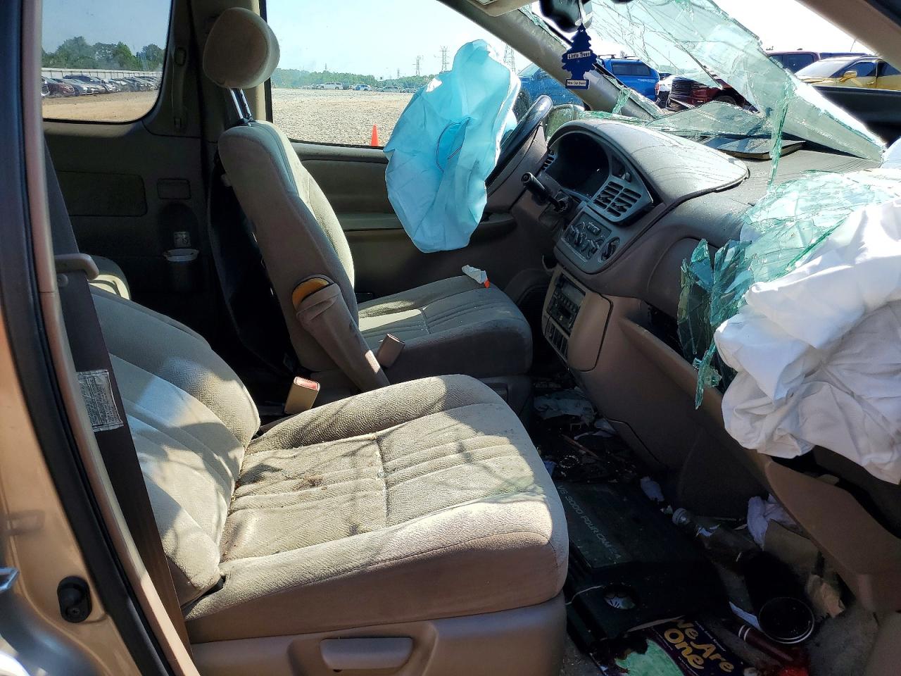 TOYOTA SIENNA 2002 — 8