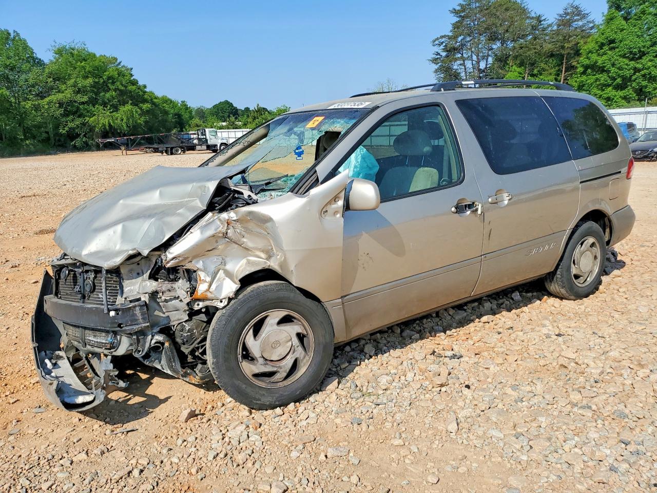 TOYOTA SIENNA 2002 — 2