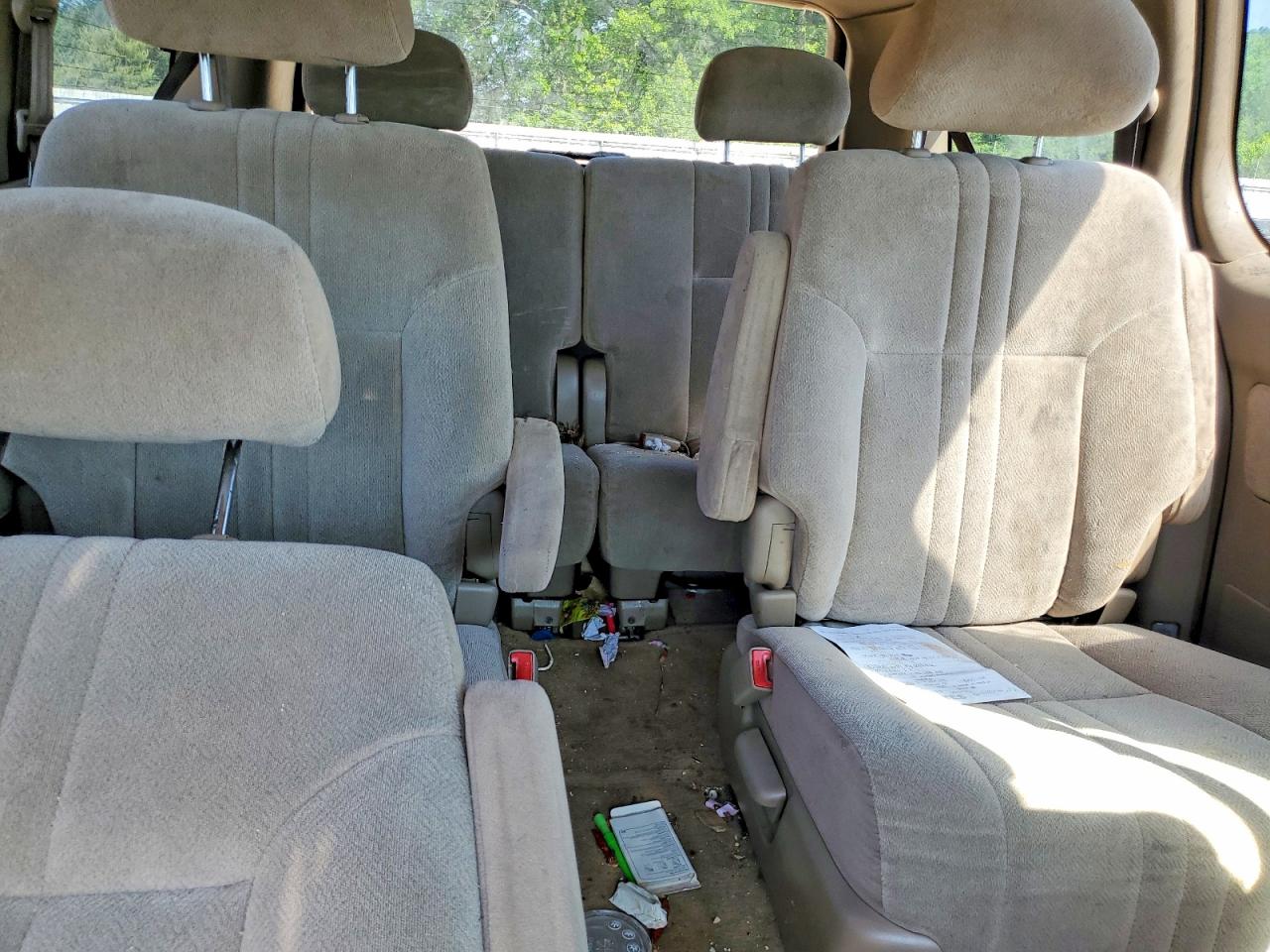 TOYOTA SIENNA 2002 — 11