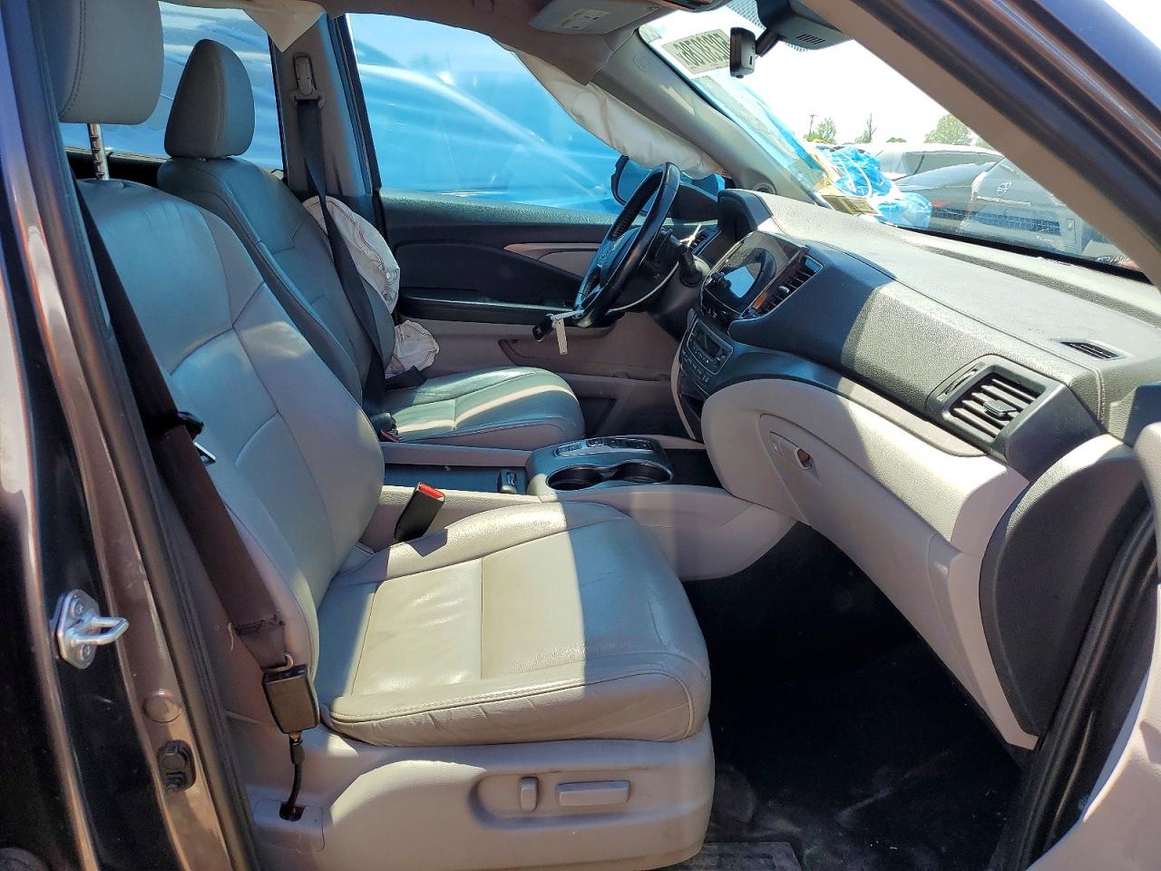 HONDA PILOT 2021 — 8
