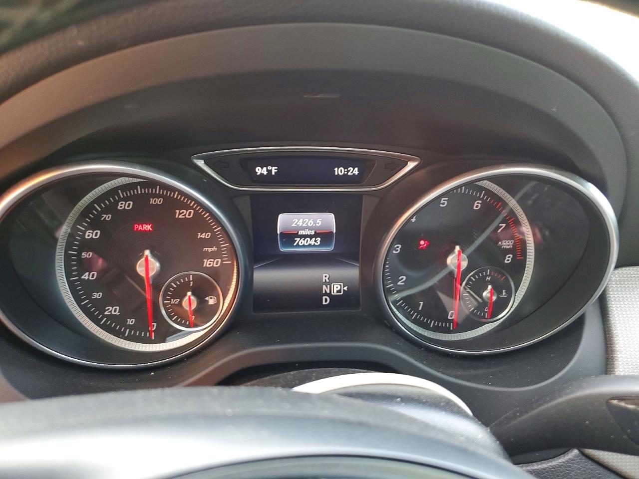 MERCEDES-BENZ GLA 2018 — 10