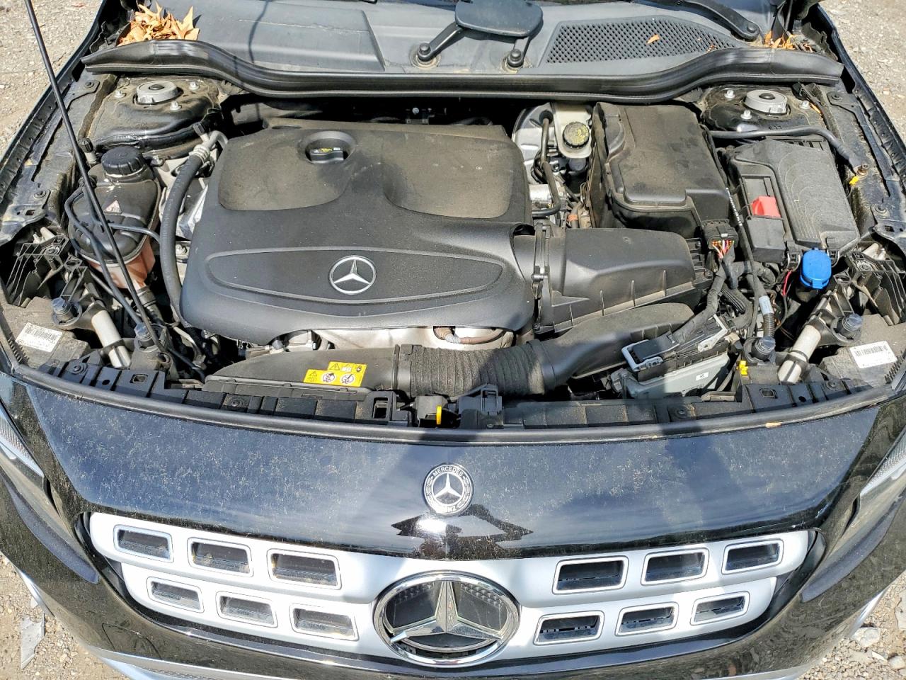 MERCEDES-BENZ GLA 2018 — 12