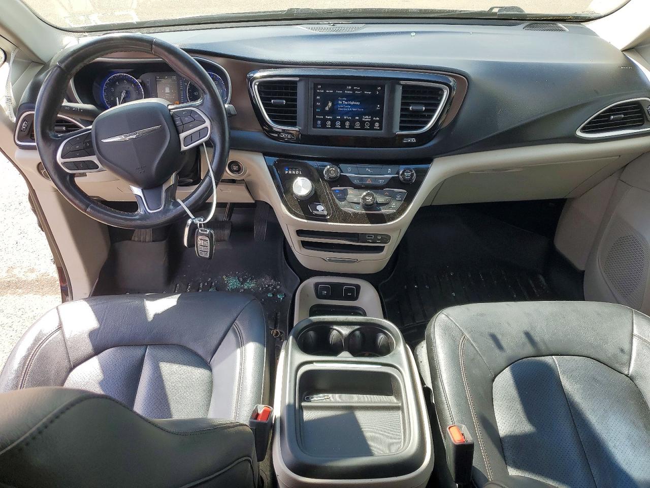CHRYSLER PACIFICA 2019 — 9