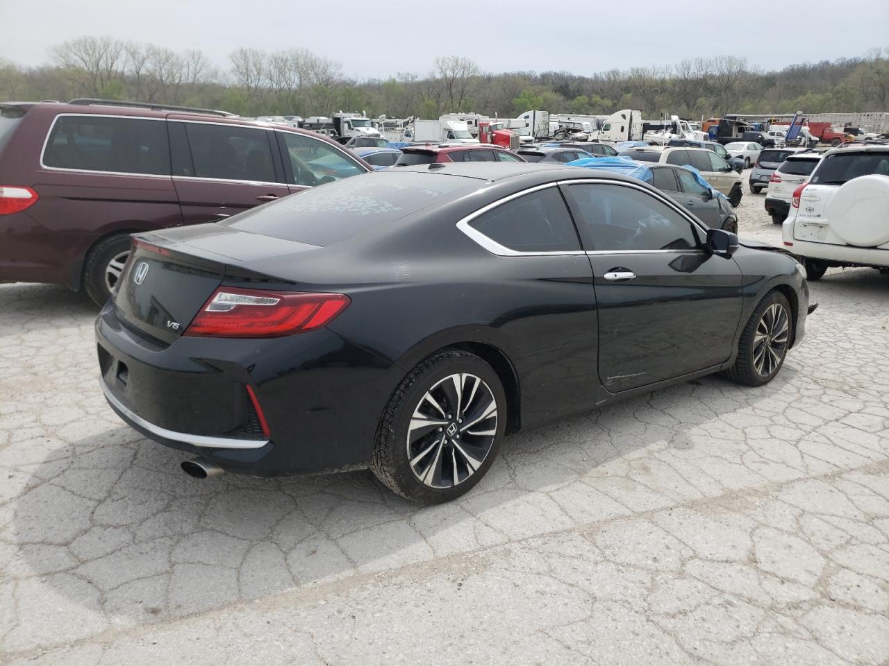 HONDA ACCORD 2016 — 4