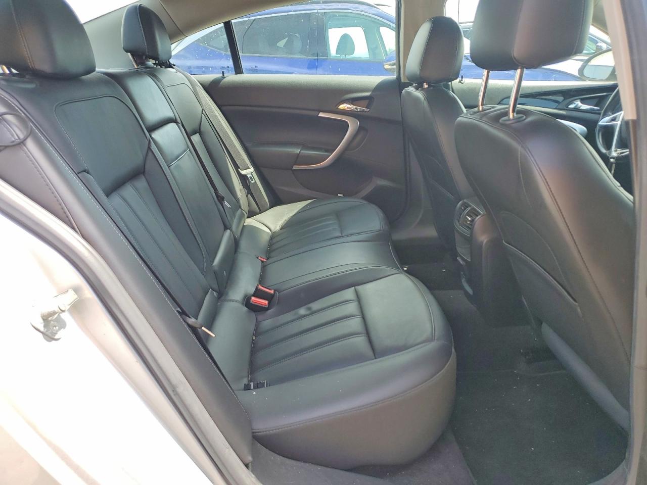 BUICK REGAL 2013 — 11