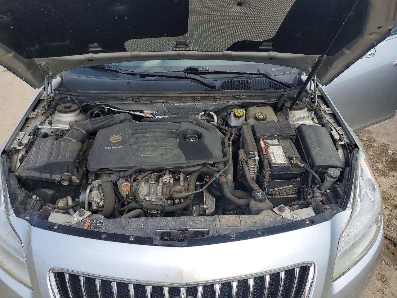 BUICK REGAL 2013 — 12