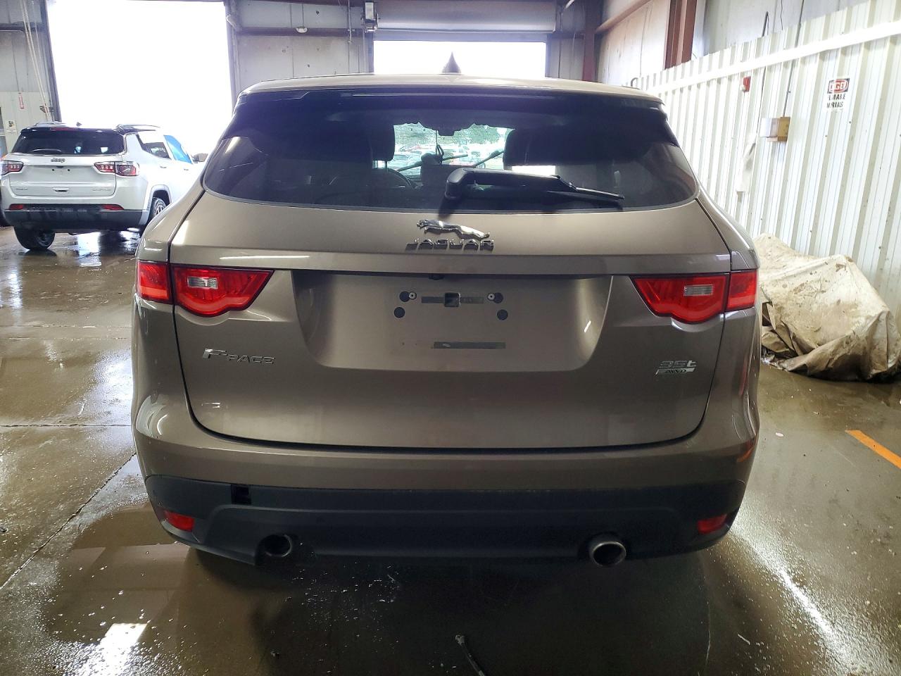 JAGUAR F-PACE 2017 — 7