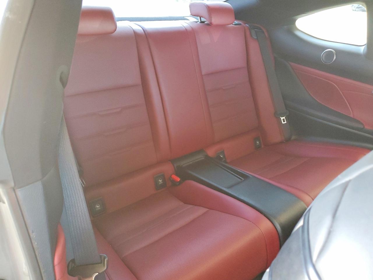 LEXUS RC 2015 — 11