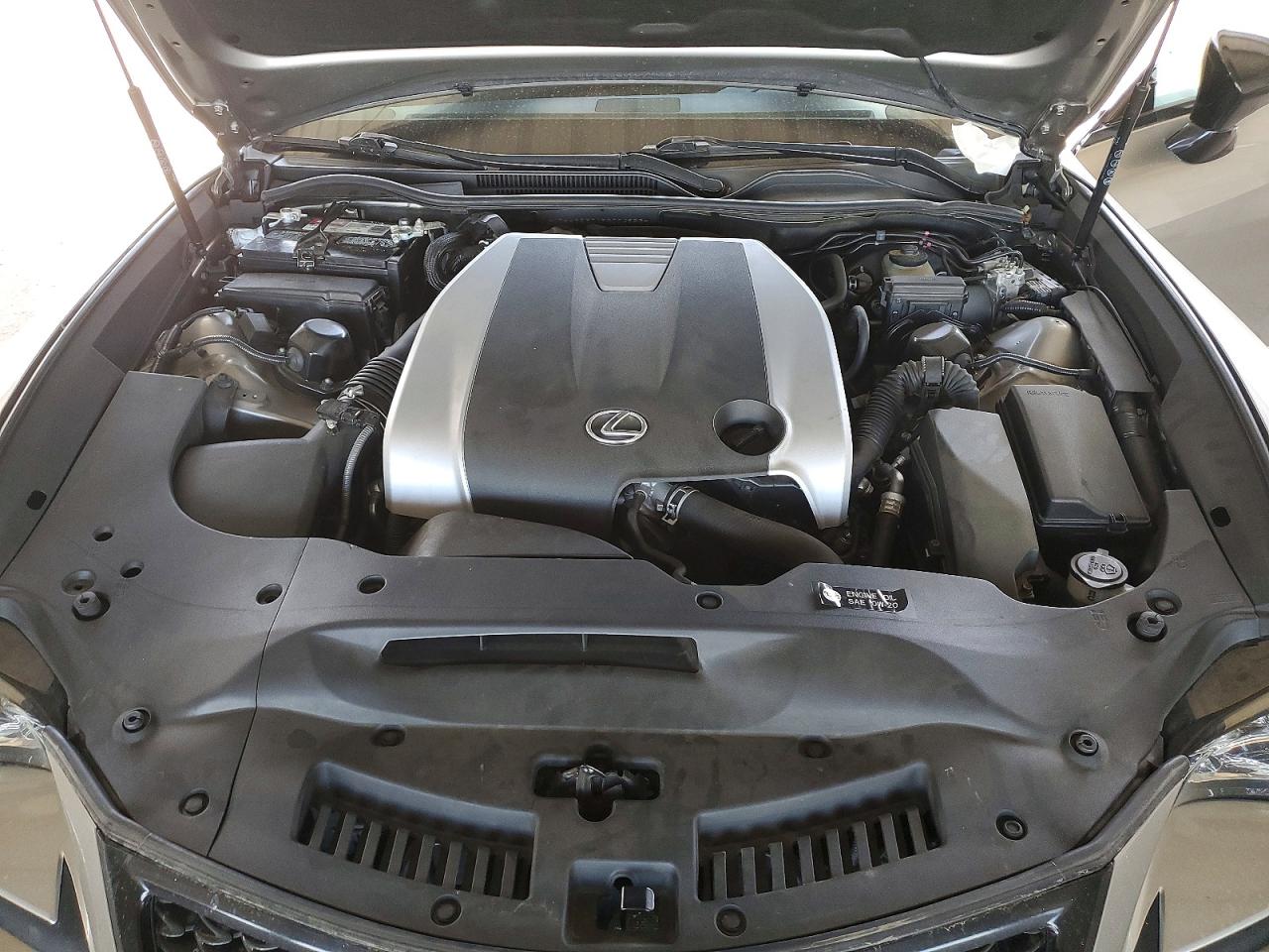 LEXUS RC 2015 — 12