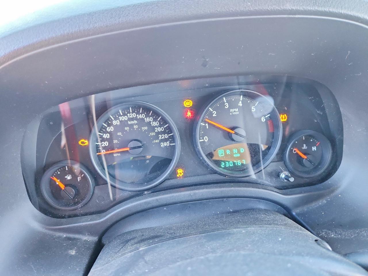 JEEP PATRIOT 2011 — 10