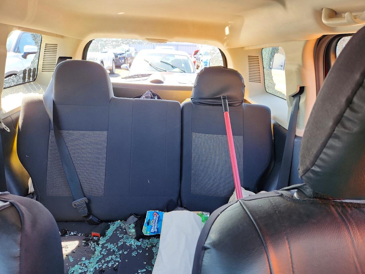 JEEP PATRIOT 2011 — 11