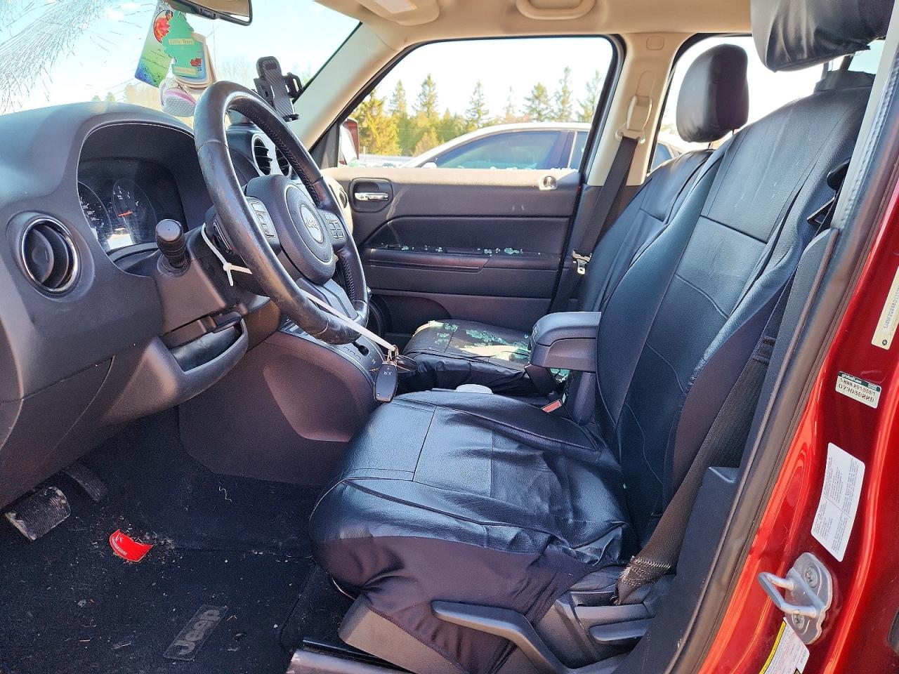 JEEP PATRIOT 2011 — 8