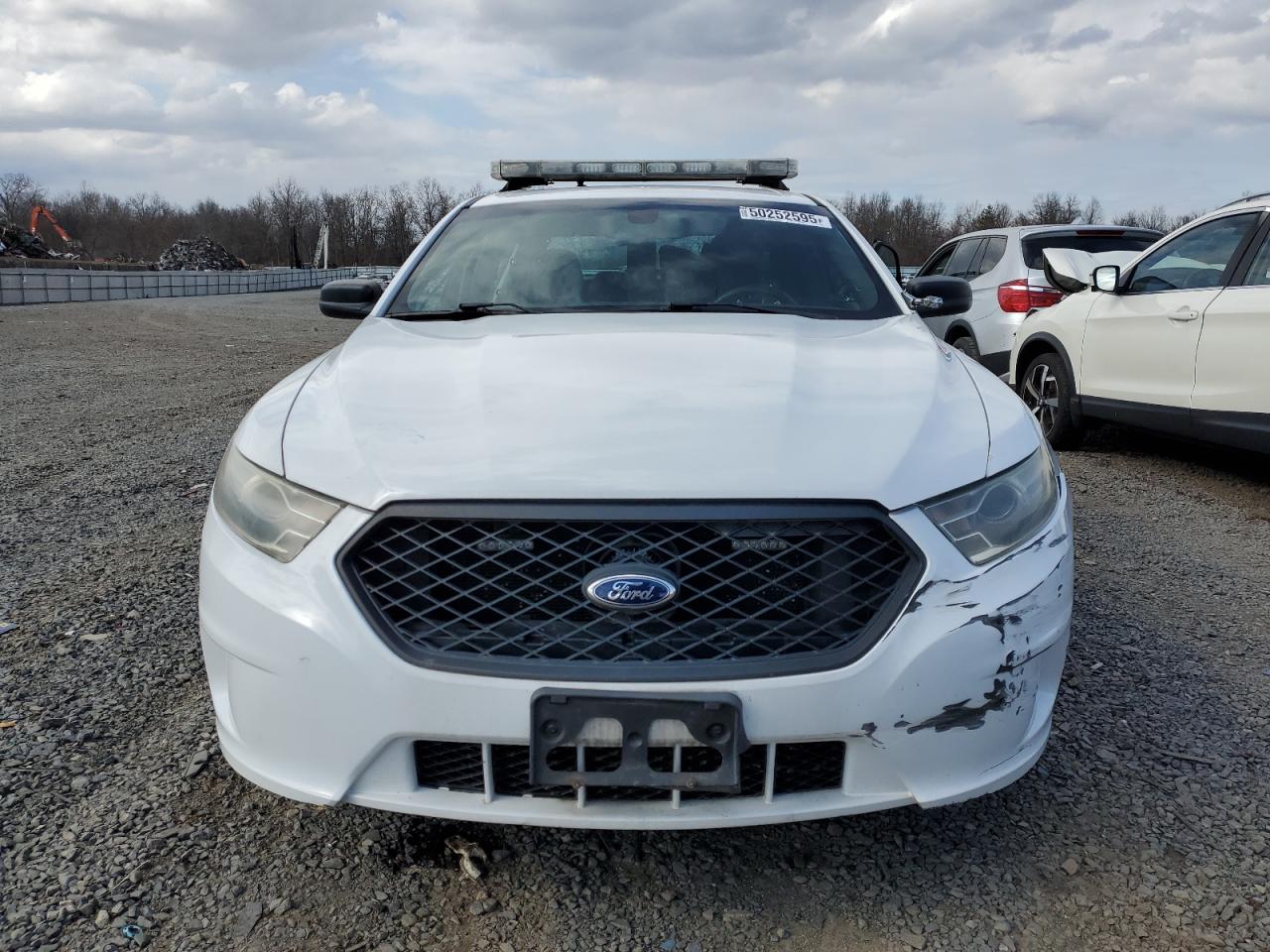 FORD TAURUS 2014 — 6