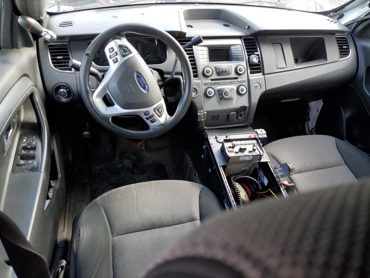 FORD TAURUS 2014 — 9