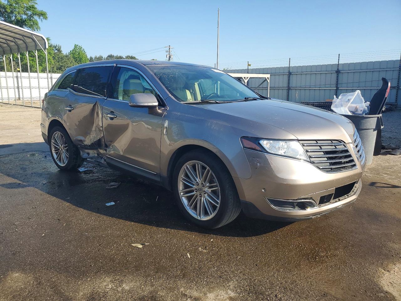 2019 LINCOLN MKT