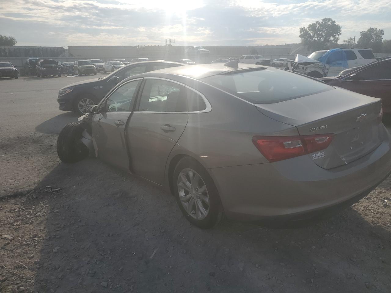 CHEVROLET MALIBU 2023 — 3