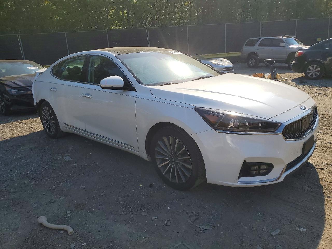 2017 KIA CADENZA TECHNOLOGY
