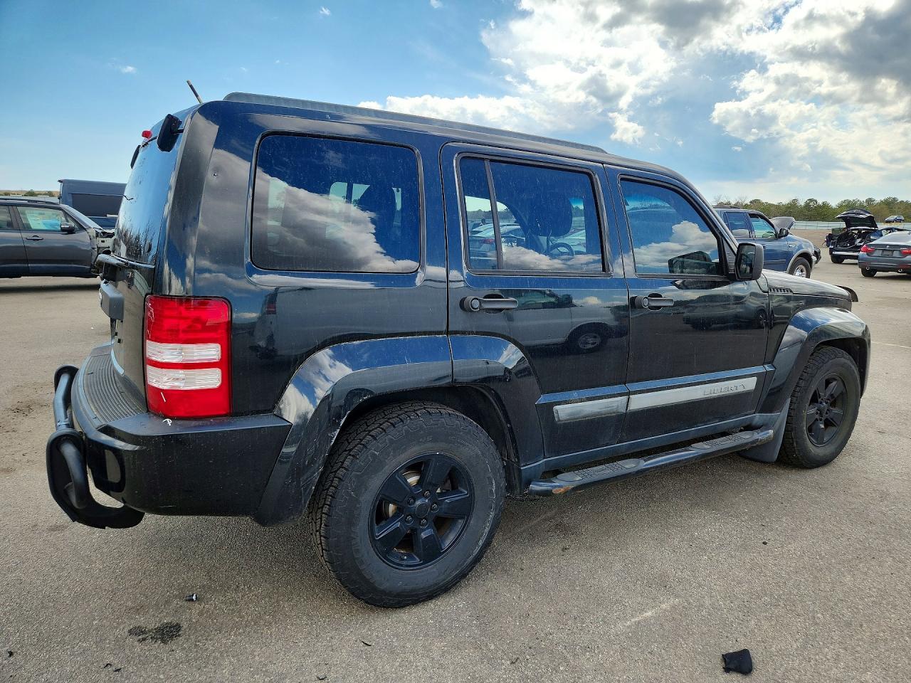 JEEP LIBERTY 2012 — 4