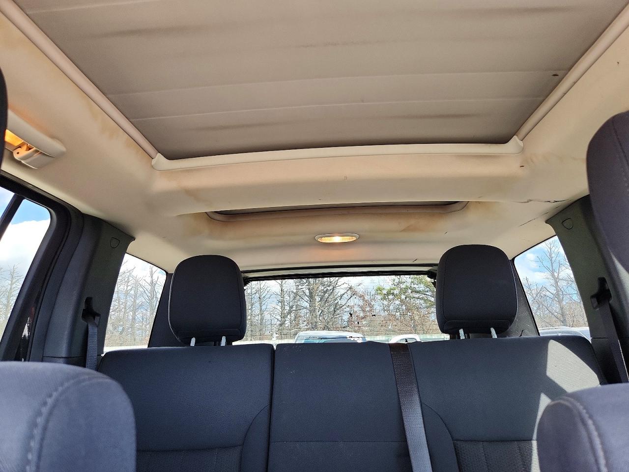 JEEP LIBERTY 2012 — 11
