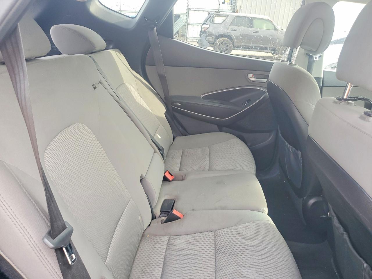 HYUNDAI SANTA FE SPORT 2018 — 12