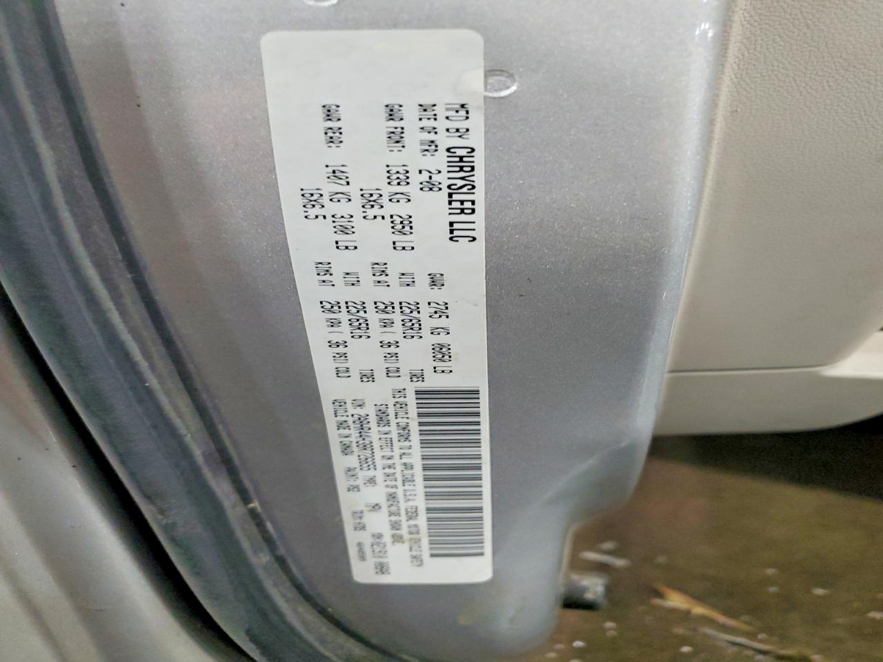 CHRYSLER TOWN & COUNTRY 2008 — 13