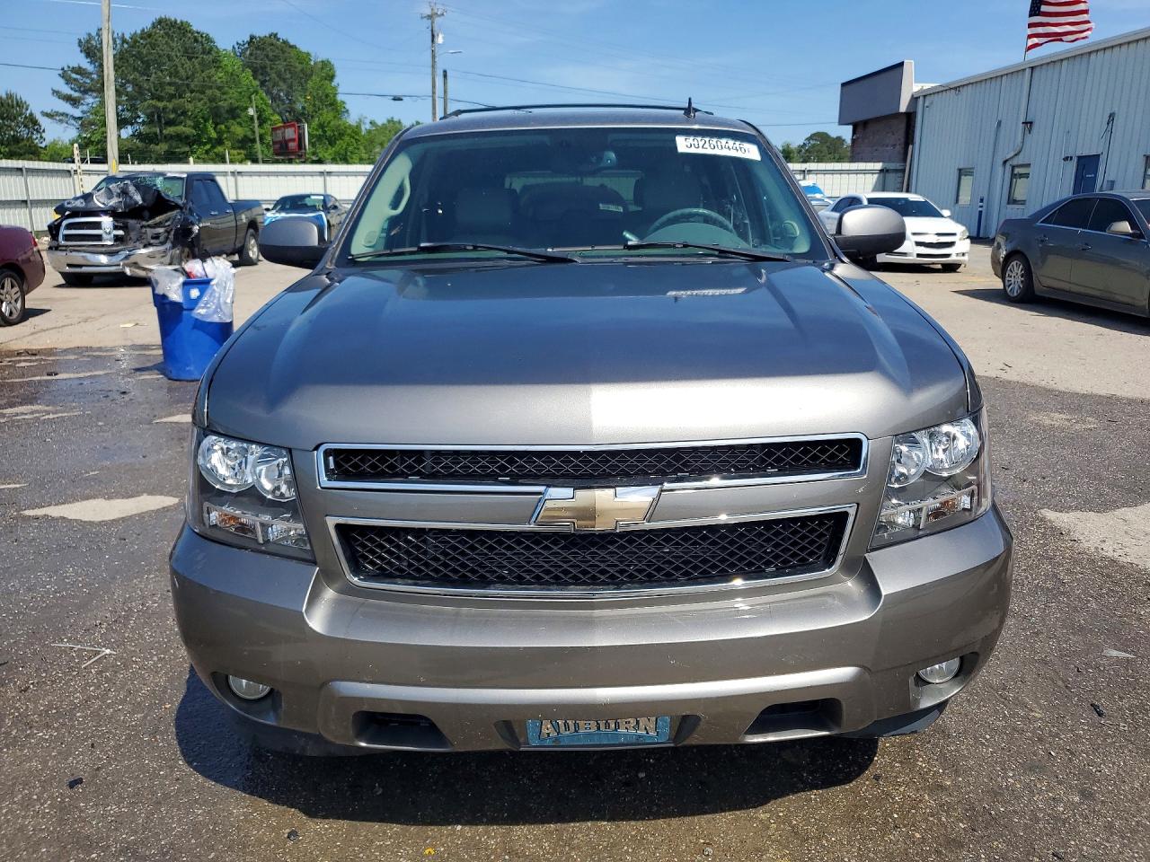 CHEVROLET SUBURBAN 2008 — 6
