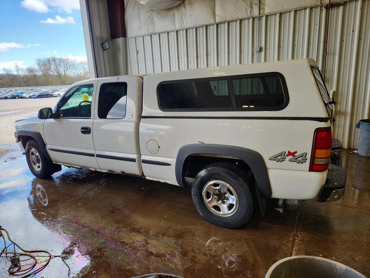 GMC NEW SIERRA 2000 — 3