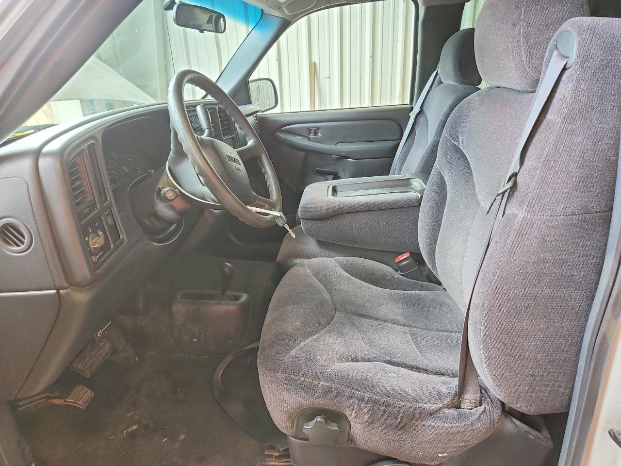 GMC NEW SIERRA 2000 — 8