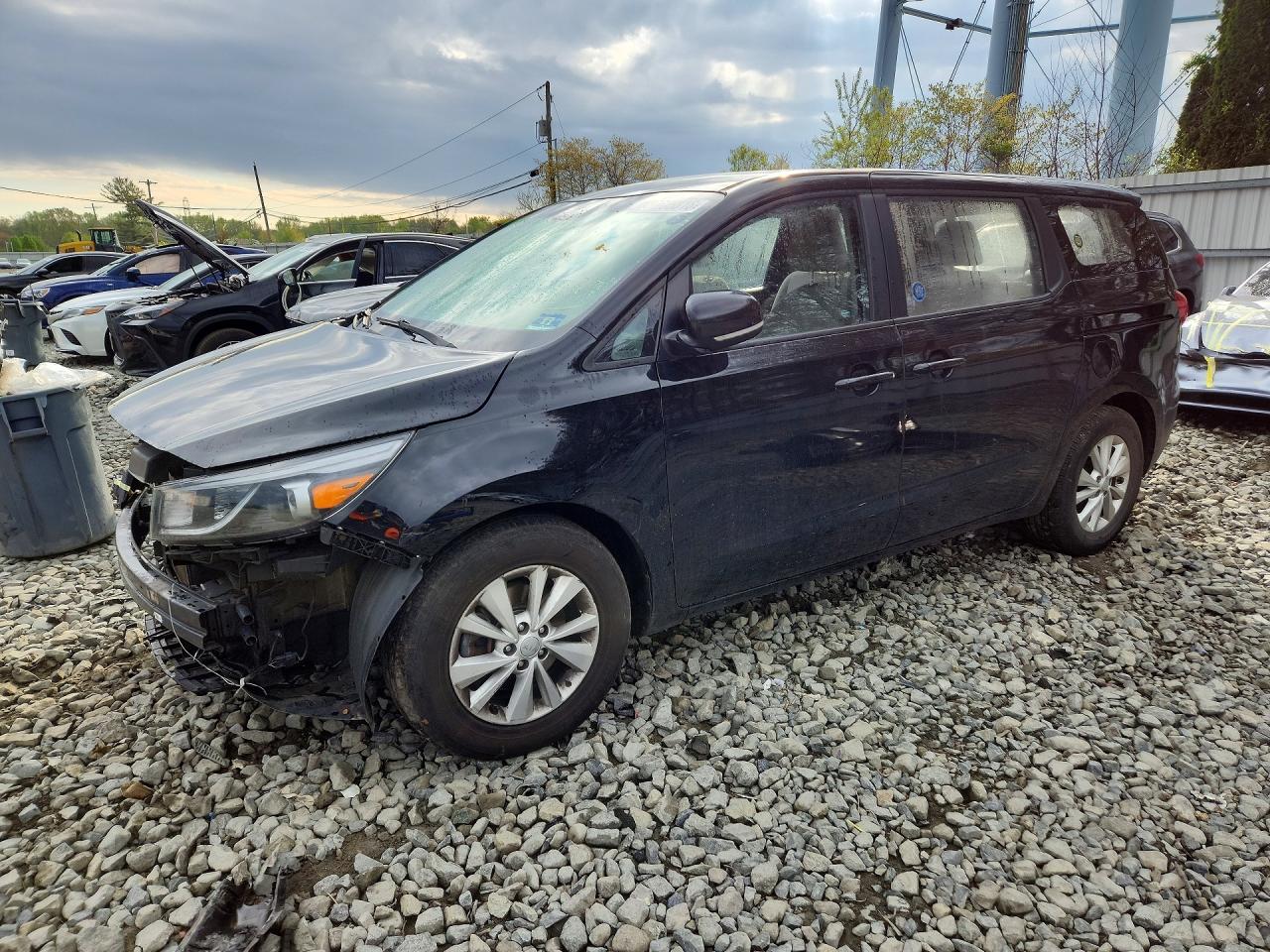 KIA SEDONA 2017 — 2