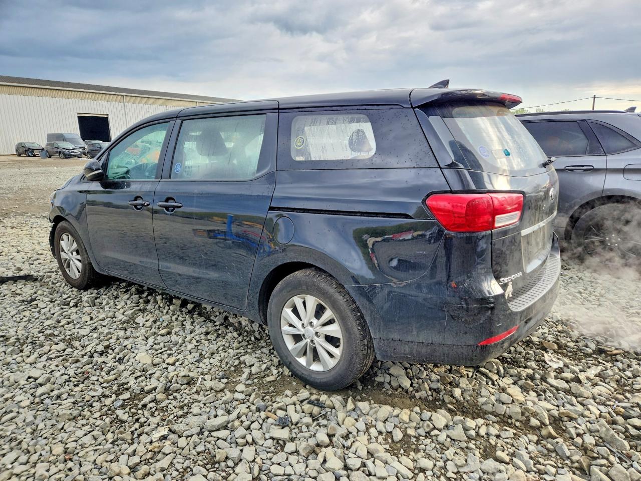 KIA SEDONA 2017 — 3