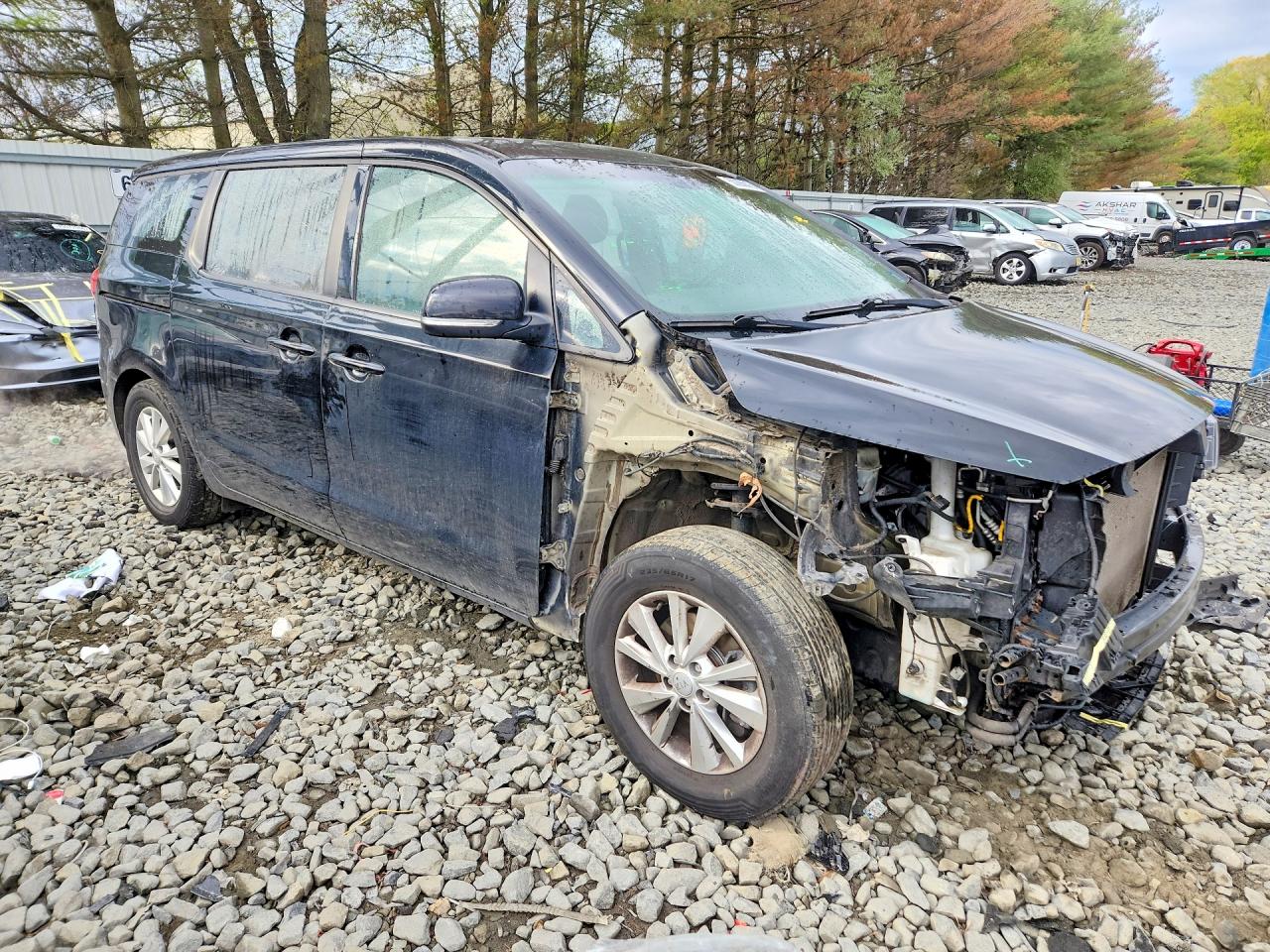 KIA SEDONA 2017 — 5