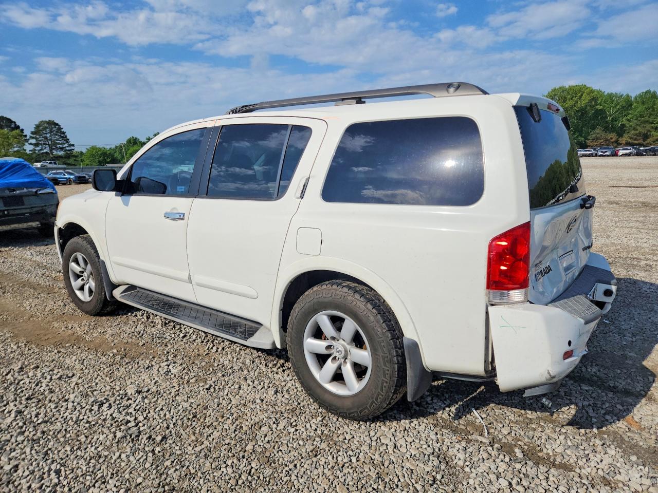 NISSAN ARMADA 2010 — 3