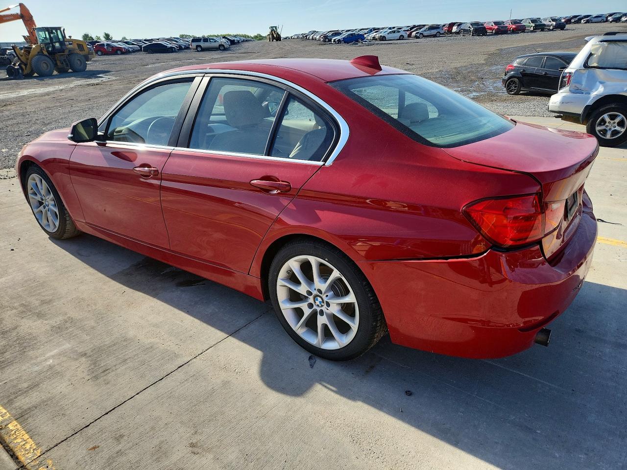 BMW 320 2015 — 3