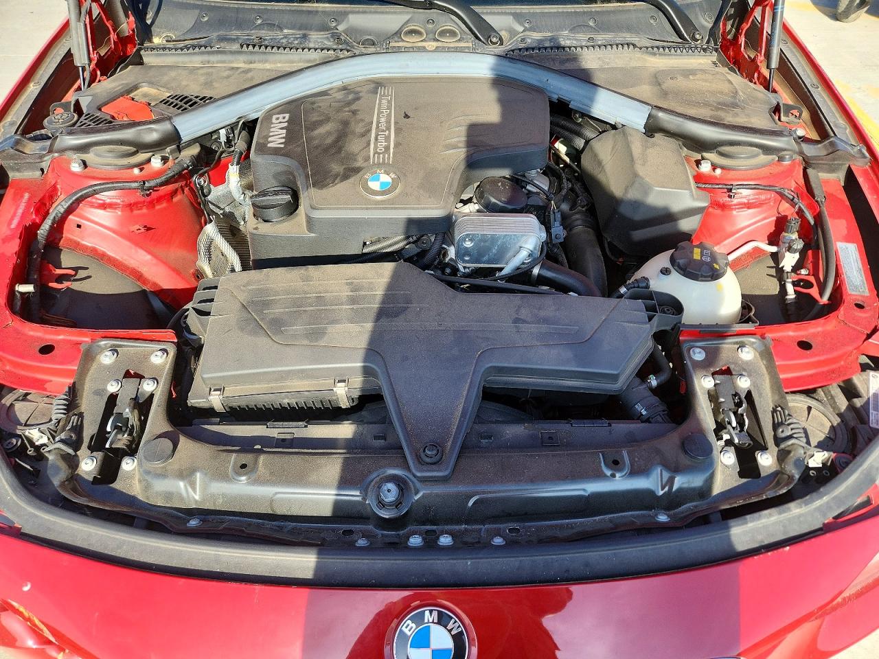 BMW 320 2015 — 12