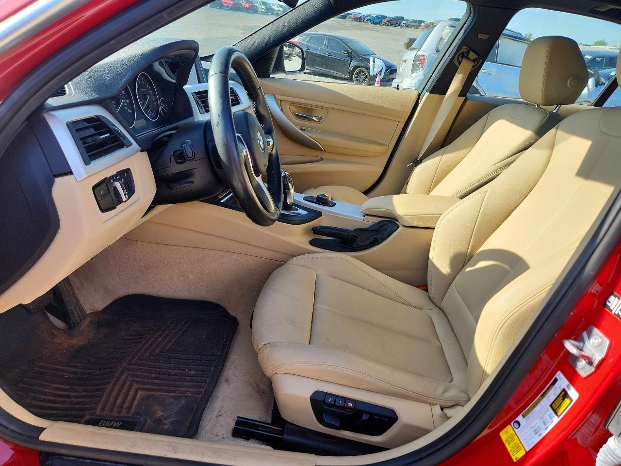 BMW 320 2015 — 8