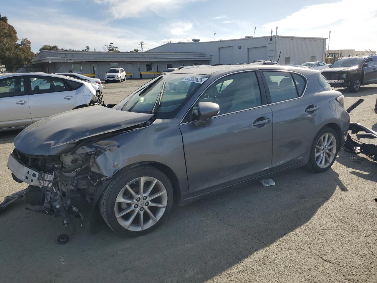 2013 LEXUS CT 200