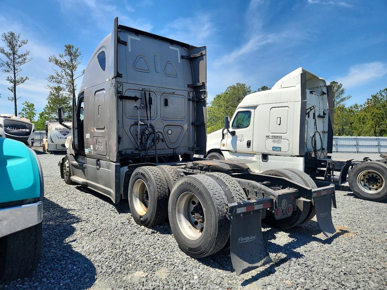 FREIGHTLINER CASCADIA 126 2019 — 4