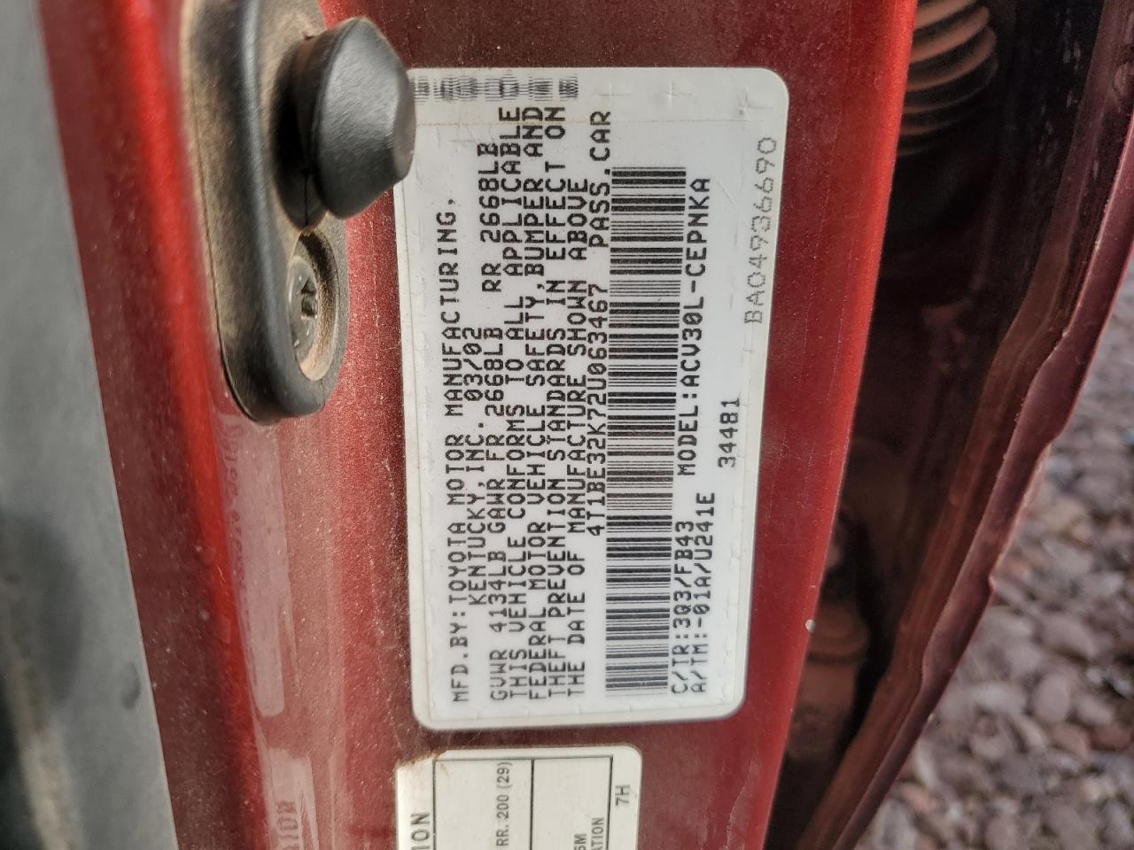 TOYOTA CAMRY 2002 — 13