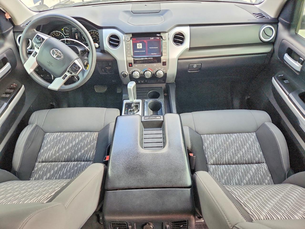 TOYOTA TUNDRA 2020 — 9