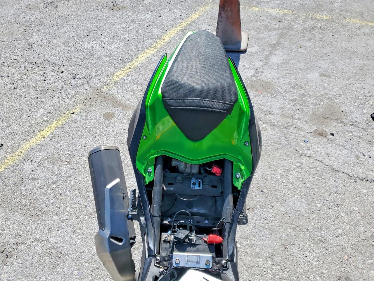 KAWASAKI ER400 2022 — 6