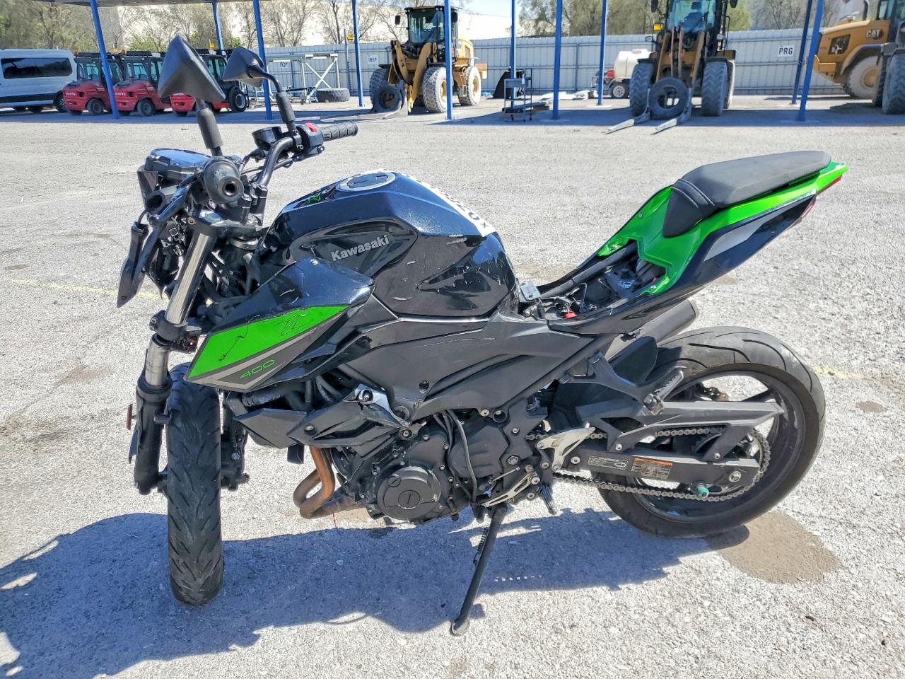 KAWASAKI ER400 2022 — 4