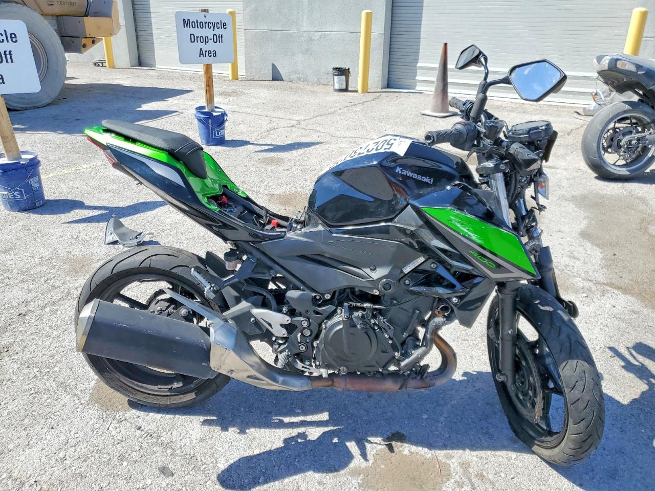 KAWASAKI ER400 2022 — 2