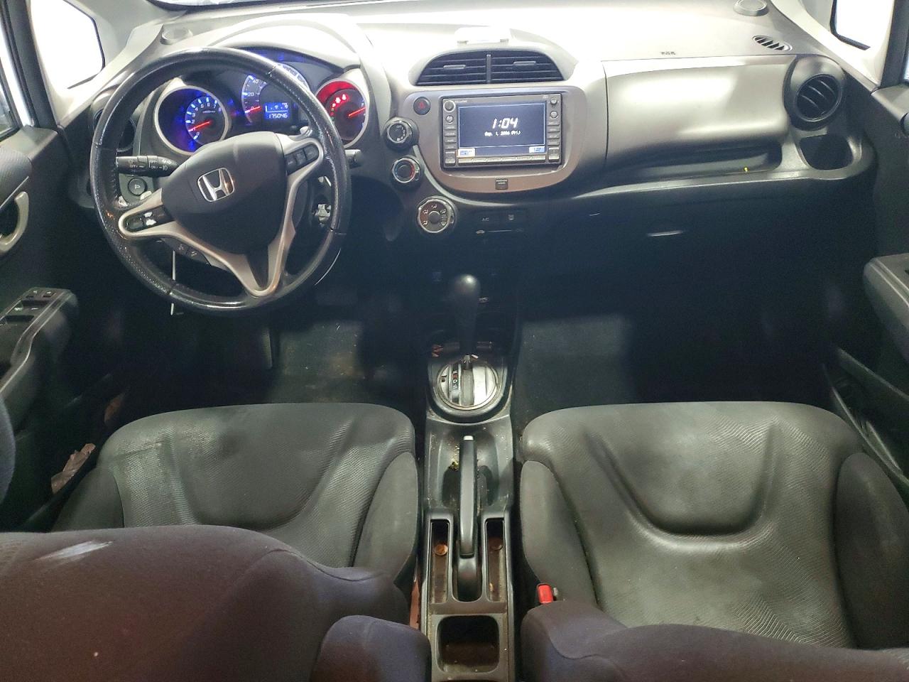 HONDA FIT 2011 — 9