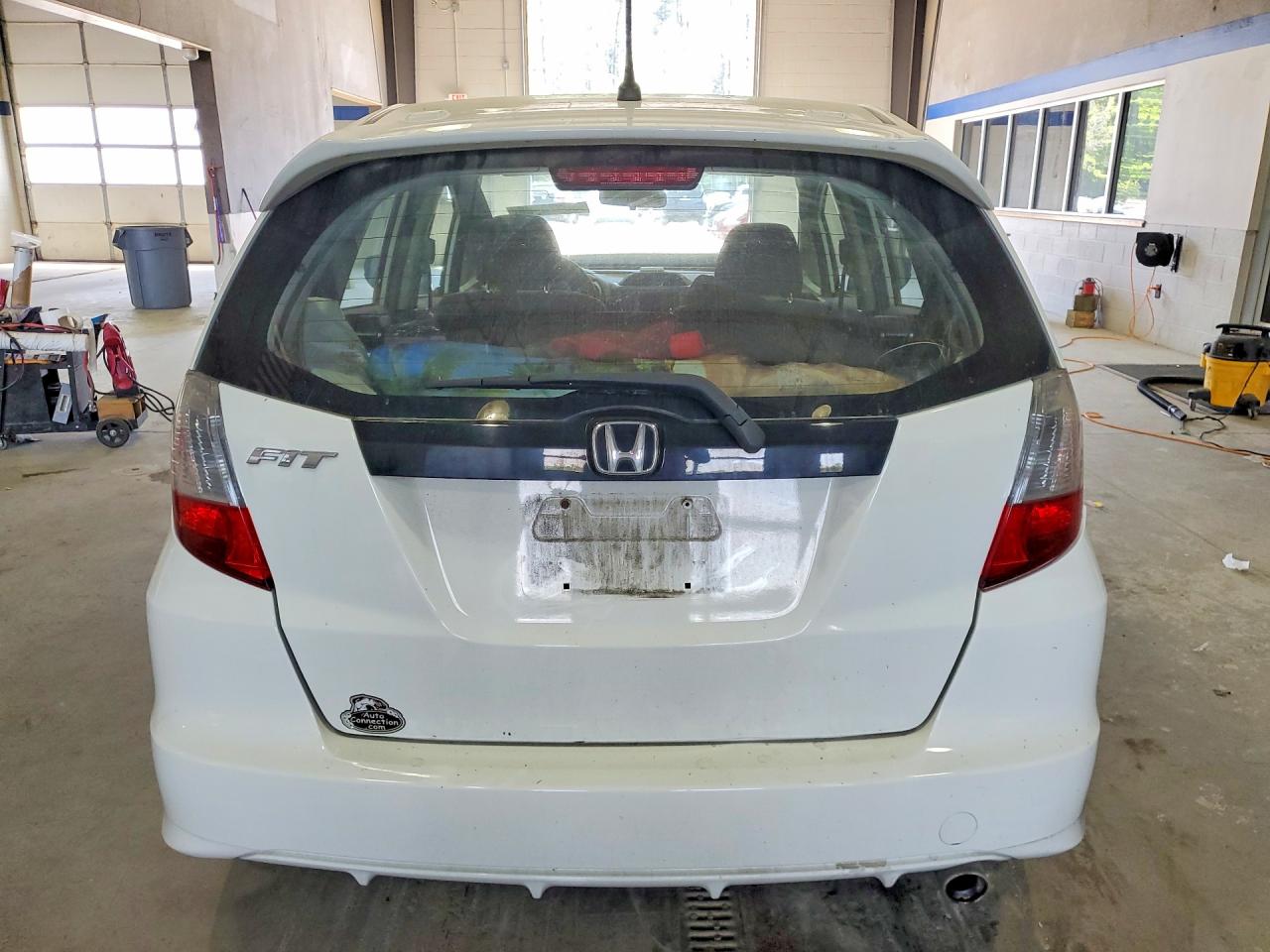 HONDA FIT 2011 — 7